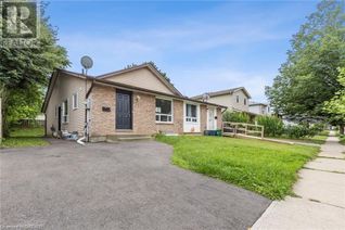 Semi-Detached House for Sale, 19 Sulky Road, Brantford, ON