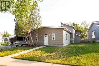 House for Sale, 202 Jerry Potts Boulevard W, Lethbridge, AB