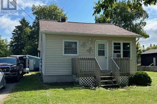 Bungalow for Sale, 172 Cross Lake Rd, Temiskaming Shores, ON