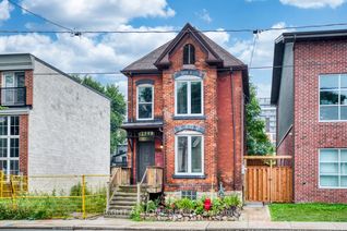 Detached House for Sale, 176 Wilson St, Hamilton, ON