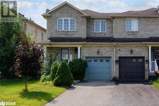 Townhouse for Sale, 27 Admiral Crescent, Essa, ON