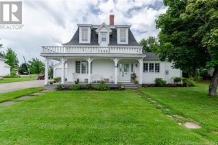 Detached House for Sale, 25 River Road, Petitcodiac, NB