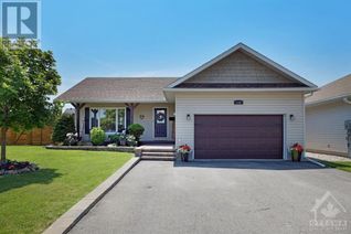 Detached House for Sale, 116 Mclachlin Street S, Arnprior, ON