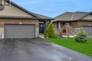 Semi-Detached House for Sale, 75 Farmington Crescent, Belleville, ON