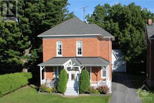 House for Sale, 14 First Street, Morrisburg, ON