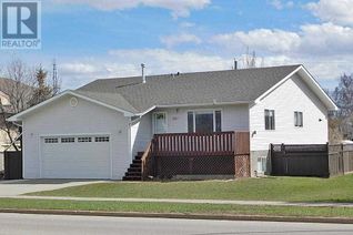 Detached House for Sale, 221 49 Avenue W, Claresholm, AB