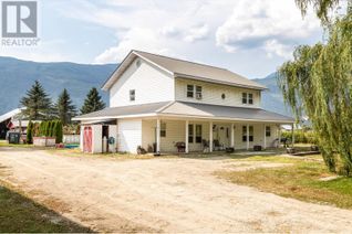 House for Sale, 3695 Malakwa Loop Road, Malakwa, BC