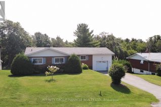 Detached House for Sale, 48 Albert Street, Kawartha Lakes (Fenelon Falls), ON