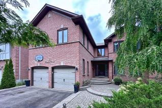 Detached House for Sale, 152 Grenadier Cres, Vaughan, ON