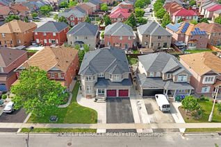 Detached House for Sale, 16 Yellow Pine Rd, Brampton, ON