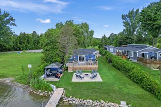 Detached House for Sale, 2 Beach Rd, Kawartha Lakes, ON