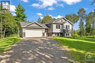 Detached House for Sale, 883 Pinery Road, Montague, ON