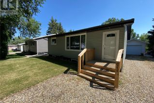 Bungalow for Sale, 211 Eighth Avenue N, Yorkton, SK