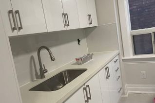 Townhouse for Rent, 605 College St #3, Toronto, ON