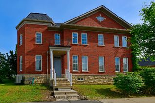 Freehold Townhouse for Sale, 2 Pike Lane, Markham, ON