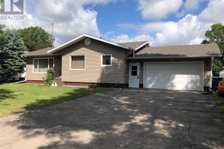 Detached House for Sale, 109 Parker Crescent, Canora, SK