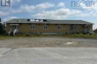 Bungalow for Sale, 300 New Chester Road, Moser River, NS