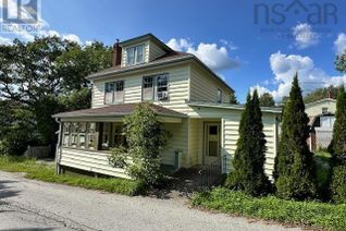 Detached House for Sale, 1 Dexter Avenue, Brooklyn, NS