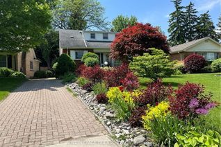 Detached House for Sale, 17 Croxton Rd W, London, ON