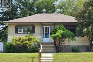 Detached House for Sale, 609 10 Street N, Lethbridge, AB