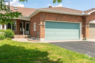 Freehold Townhouse for Sale, 23 Nighthawk Crescent, Kanata, ON