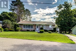 Detached House for Sale, 32 Hillside Crescent, Sussex, NB