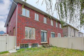 Semi-Detached House for Rent, 41 Portage Ave S #basemnt, Richmond Hill, ON