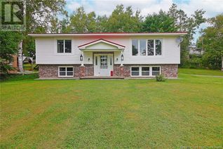 Detached House for Sale, 12 Hillsleigh Court, Douglas, NB