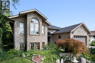 Raised Ranch-Style House for Sale, 4300 Golfcourse Crescent, Windsor, ON