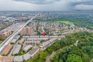 Townhouse for Sale, 3041 Finch Ave W #2057, Toronto, ON