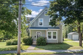 House for Sale, 43 Jubilee Road, Bridgewater, NS