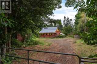 Detached House for Sale, 3590 Small Rd, Courtenay, BC