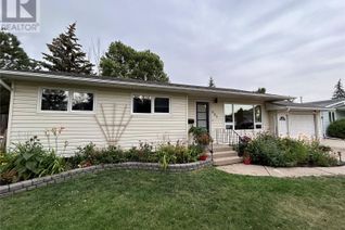 Bungalow for Sale, 607 Duncan Drive, Weyburn, SK