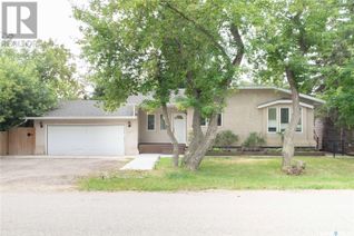 House for Sale, 223 Nicoll Avenue, Regina Beach, SK