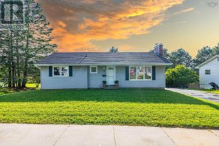 Detached House for Sale, 16 Harris Avenue, Truro, NS