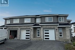 Townhouse for Sale, 228 Dr Richard James Crescent, Amherstview, ON