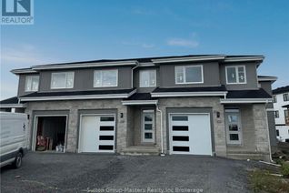 Townhouse for Sale, 226 Dr Richard James Crescent, Loyalist (Amherstview), ON