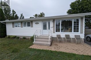 Bungalow for Sale, 1056 Rockland, Bathurst, NB