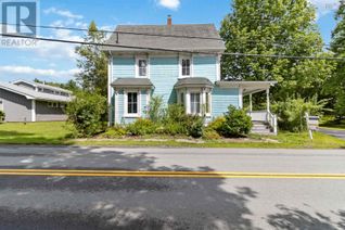 Detached House for Sale, 419 Main Street, Mahone Bay, NS