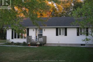 Detached House for Rent, 33915 Ridgeway Road, Bluewater (Hay Twp), ON