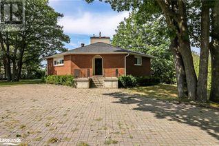 Detached House for Sale, 10 Sunset Court, Wasaga Beach, ON