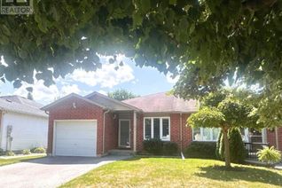 Bungalow for Sale, 14 Saddler Street, Fonthill, ON