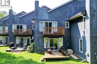 Condo Townhouse for Sale, 1561 Hidden Valley Road #8, Huntsville, ON