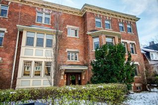 Freehold Townhouse for Rent, 5 Lonsdale Rd #4, Toronto, ON