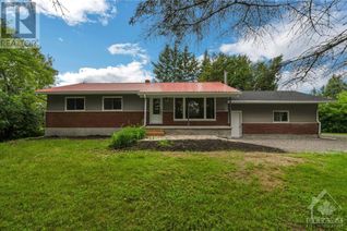 Detached House for Sale, 296 Davis Road, Merrickville, ON