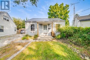 Bungalow for Sale, 3 Montgomery Crescent, Wallaceburg, ON