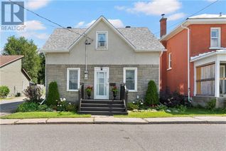 House for Sale, 79 Mutual Avenue, Renfrew, ON