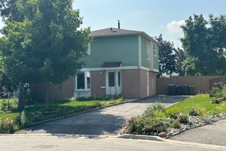 Detached House for Rent, 37 Hun Cres #Main, Toronto, ON