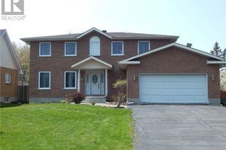 Detached House for Sale, 1701 Blakely Drive, Cornwall, ON