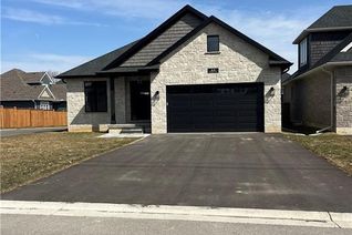 Detached House for Sale, 44 Cedar Street, Paris, ON